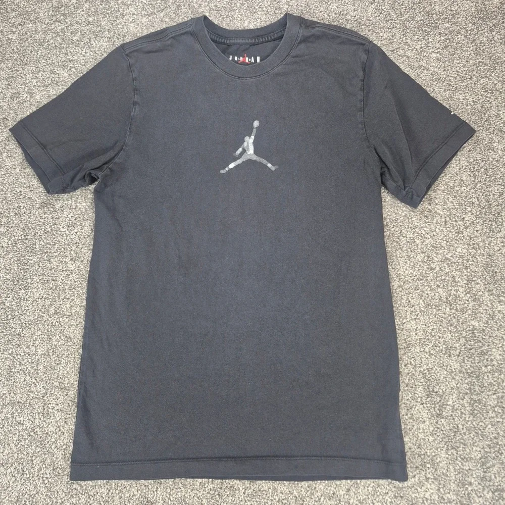 Jordan T-Shirt Mens Small Black Anti-Gravity Machines Air‎ Jordan 1 Jumpman